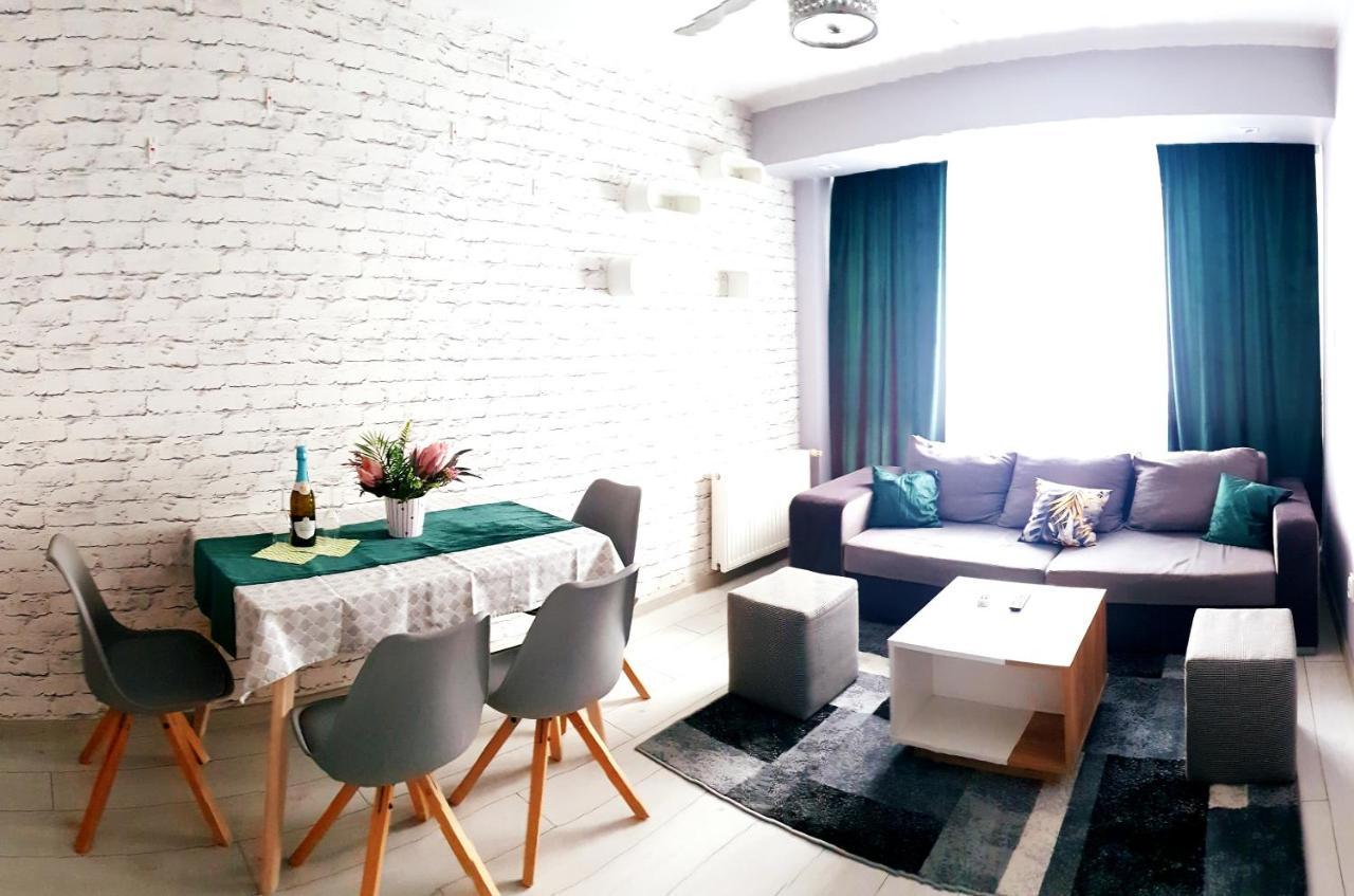Apartament 2+2 โคนิน ภายนอก รูปภาพ